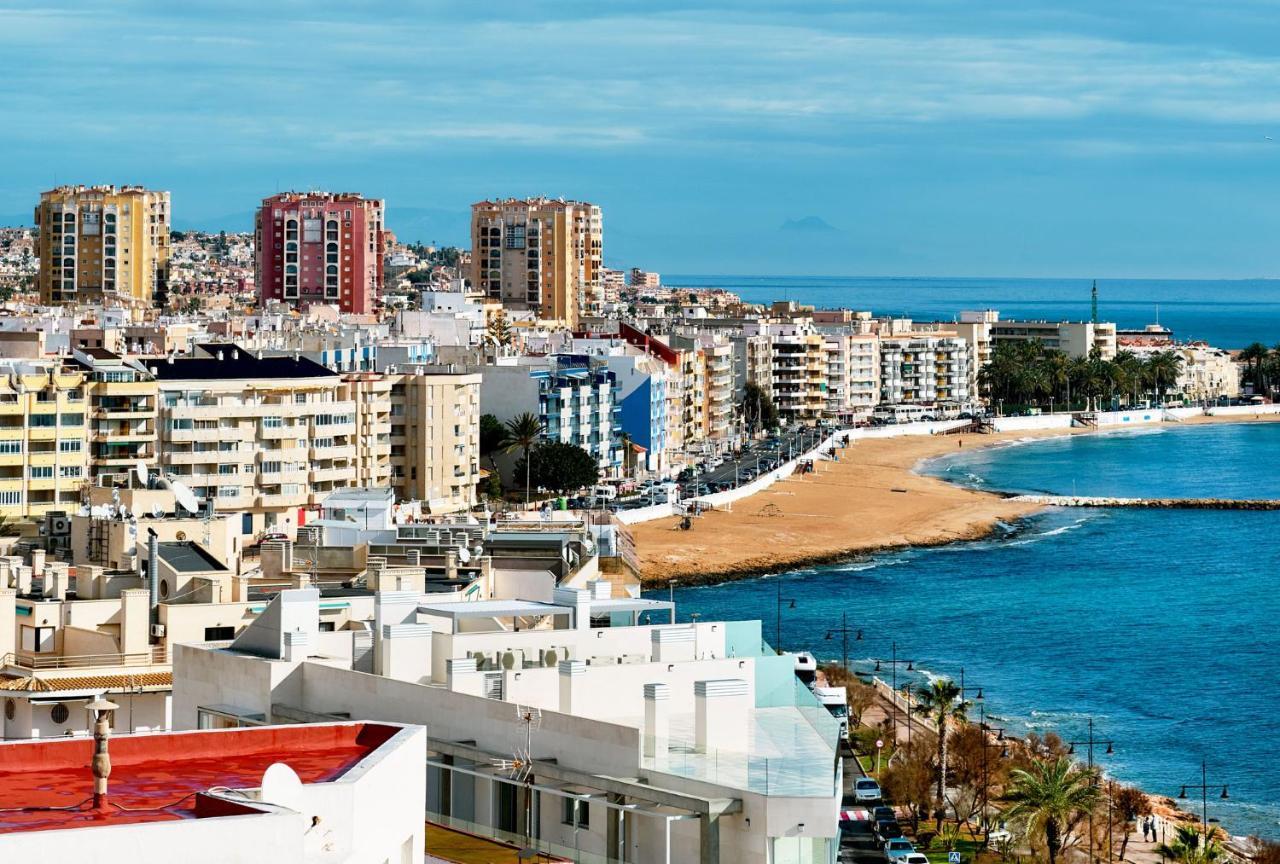 Los Locos-Dos Minutos Torrevieja Exterior foto
